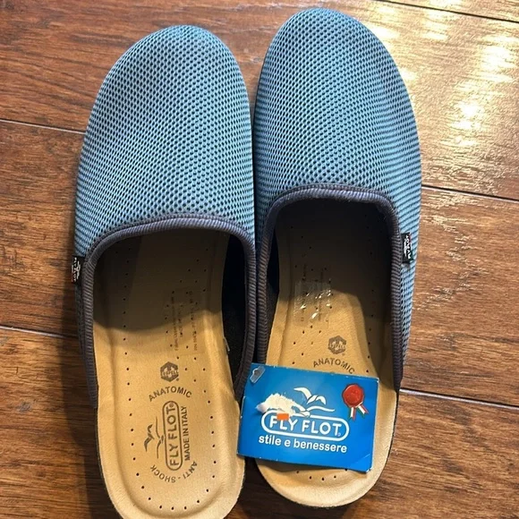 Fly Flot Lightweight Slip-On Clogs NWT - Picture 5 of 7